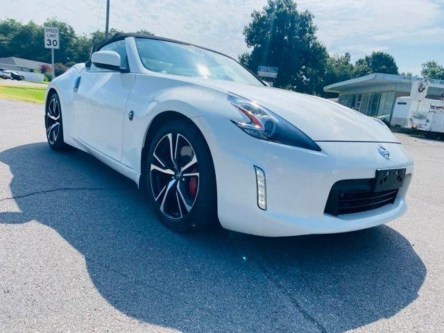 2018 Nissan 370Z Roadster Touring Sport Auto
