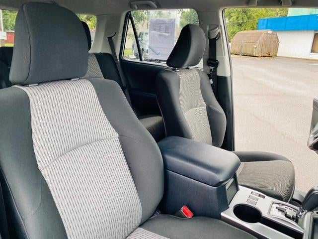 2024 Toyota 4Runner SR5 4WD (GS)