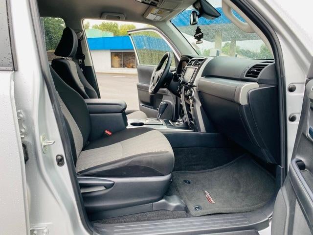 2024 Toyota 4Runner SR5 4WD (GS)