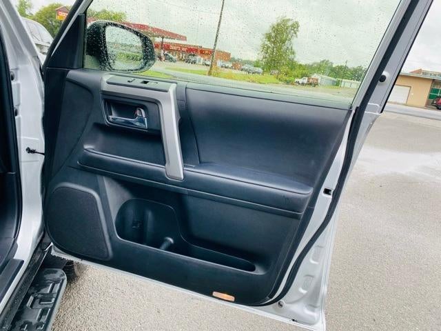 2024 Toyota 4Runner SR5 4WD (GS)