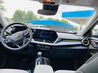 2024 Chevrolet Trax FWD 4dr LT