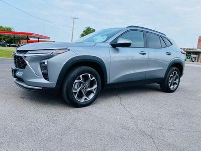 2024 Chevrolet Trax FWD 4dr LT