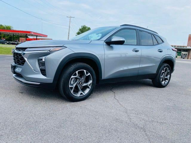 2024 Chevrolet Trax FWD 4dr LT