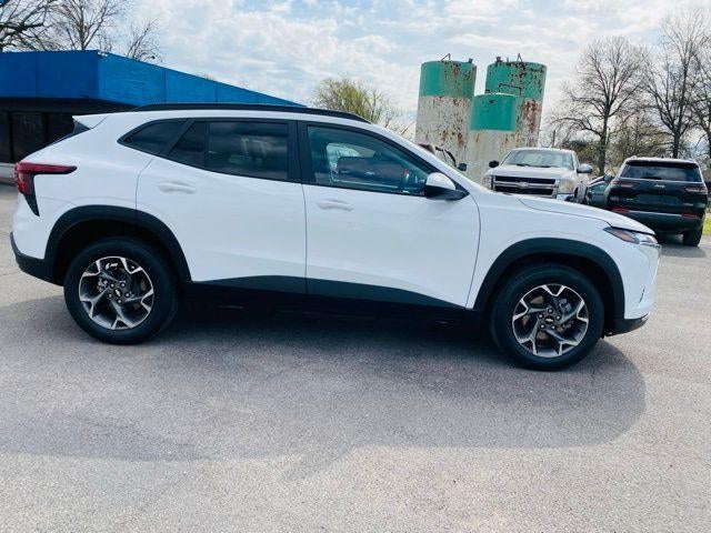2025 Chevrolet Trax FWD 4dr LT