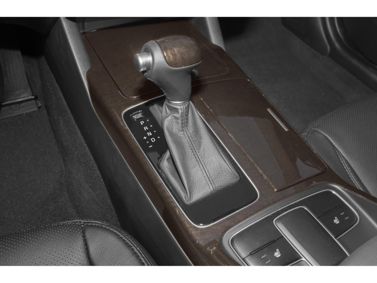 2015 Kia Cadenza 4dr Sdn Premium